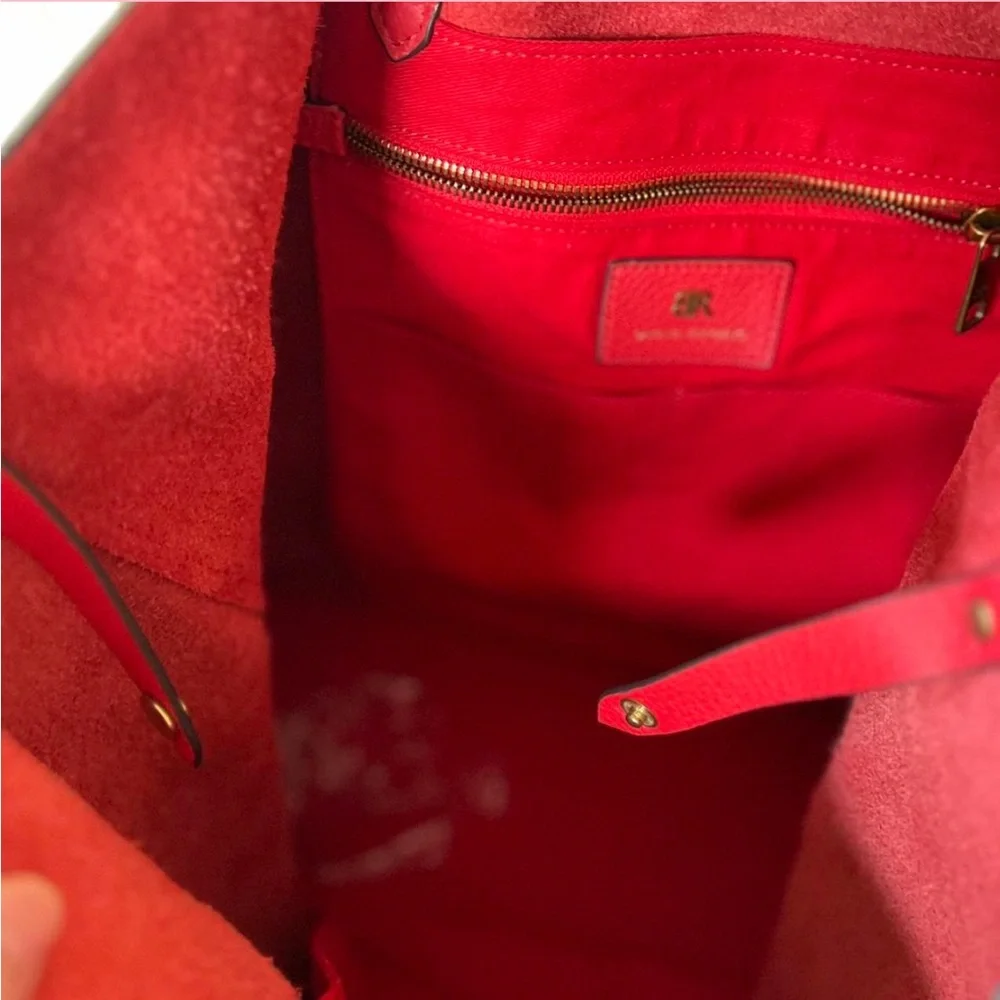 Banana Republic Raspberry Red Tote - Picture 8 of 8